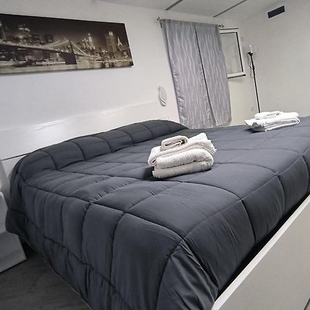 B&B Vicolo50 Salerno Esterno foto