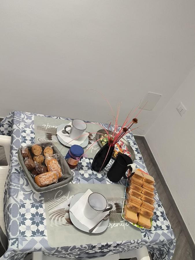 B&B Vicolo50 Salerno Esterno foto
