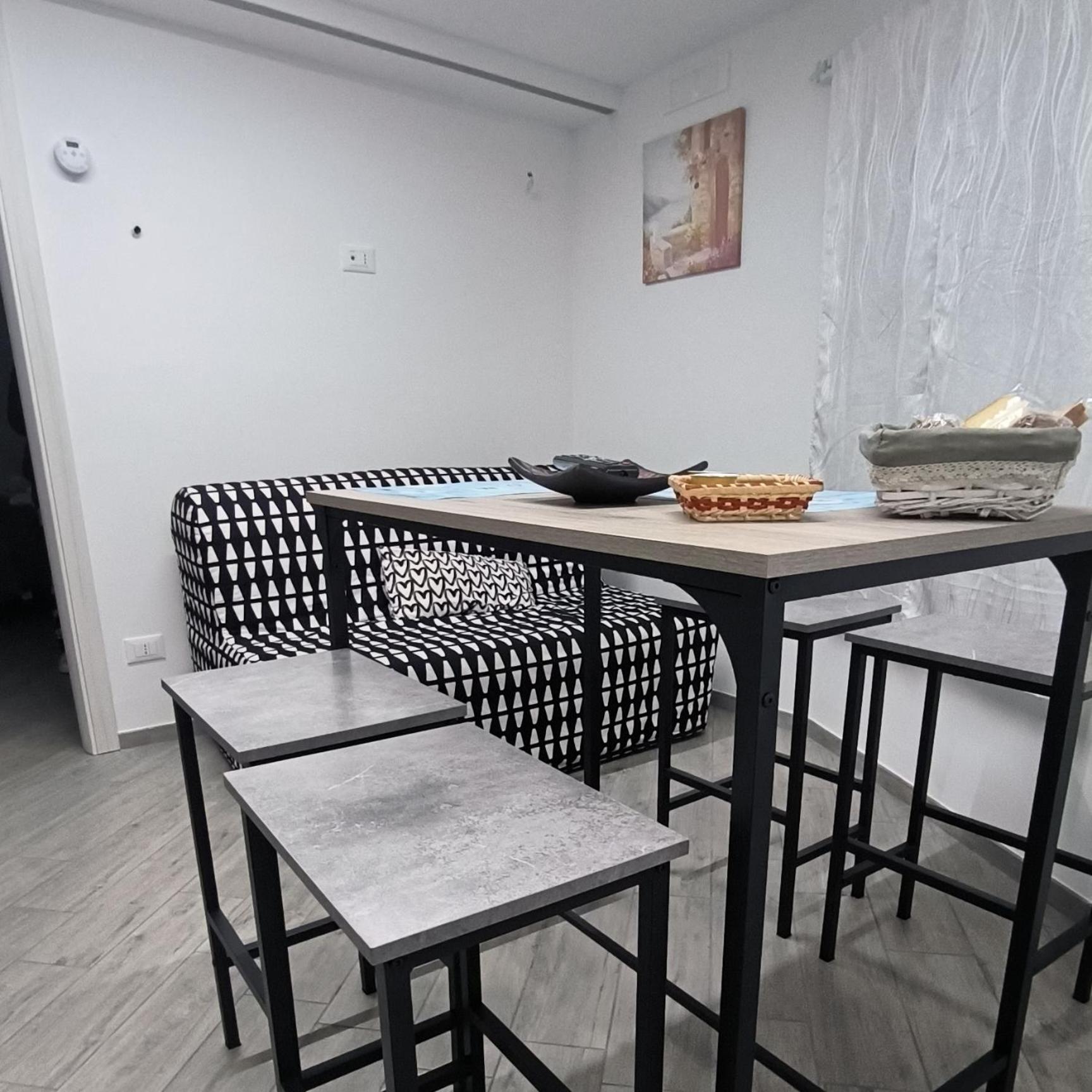 B&B Vicolo50 Salerno Esterno foto